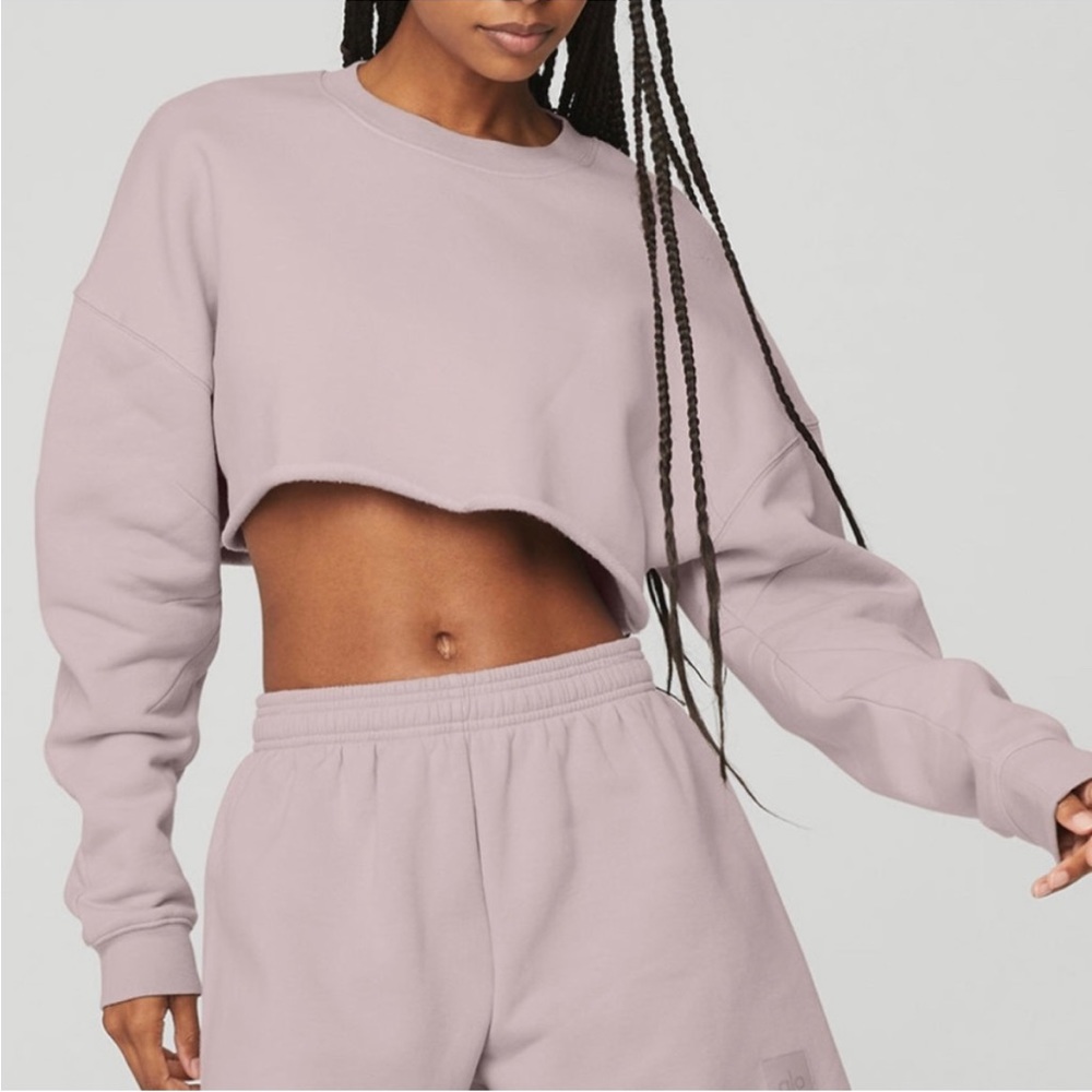 ALO Yoga Lavender Crew Neck Sweater